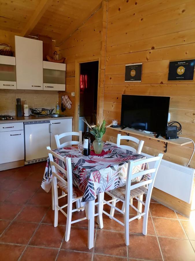 Apartma Suzy Pobegi Exterior photo